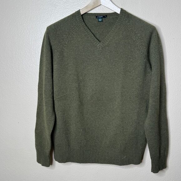 J. Crew Sweater Mens Medium Olive Green V-neck Lambs Wool Pullover Preppy - Picture 1 of 6